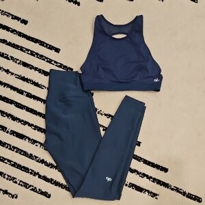 Alo Yoga Airlift Set